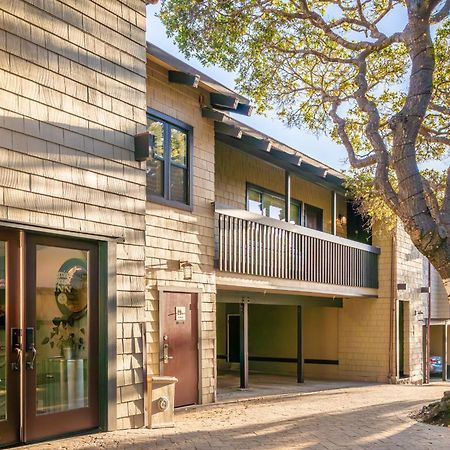 Carriage House Inn Carmel-by-the-Sea Exterior photo