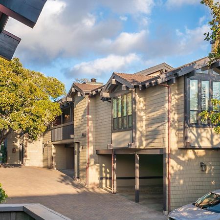 Carriage House Inn Carmel-by-the-Sea Exterior photo